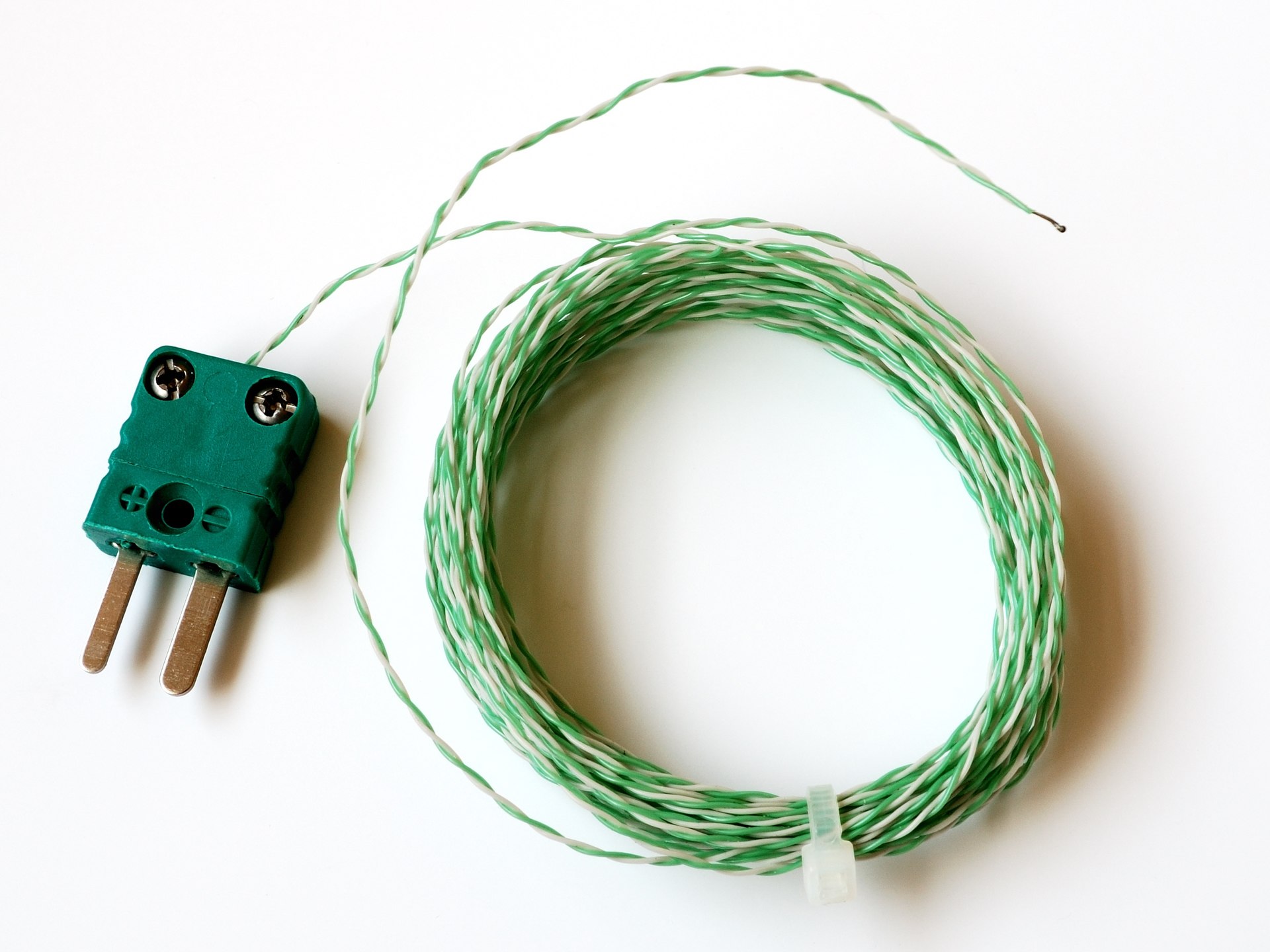 Thermoelement Typ K mit aufgerolltem Kabel